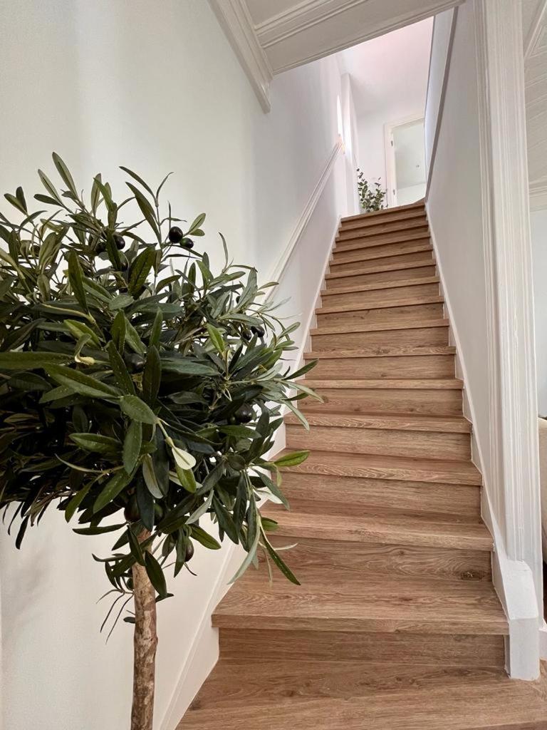 The Bird House Apartment Nazare Bagian luar foto